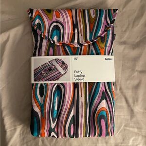 baggu candy wood grain 16 inch puffy laptop sleeve